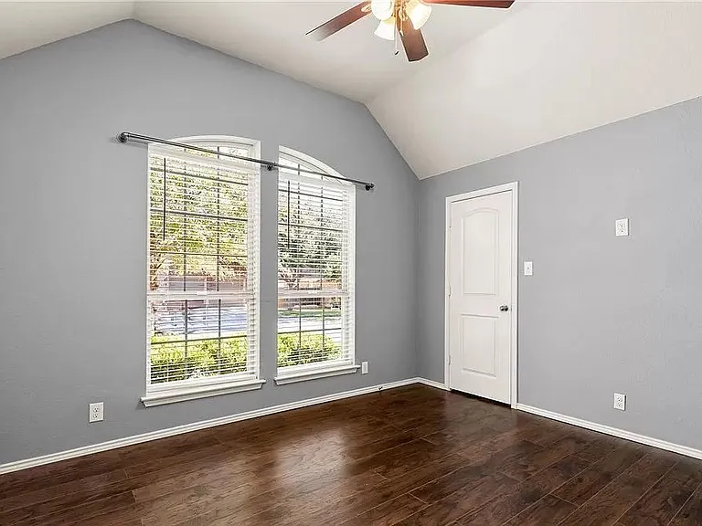 3028 Saddlehorn Dr — Photo 19