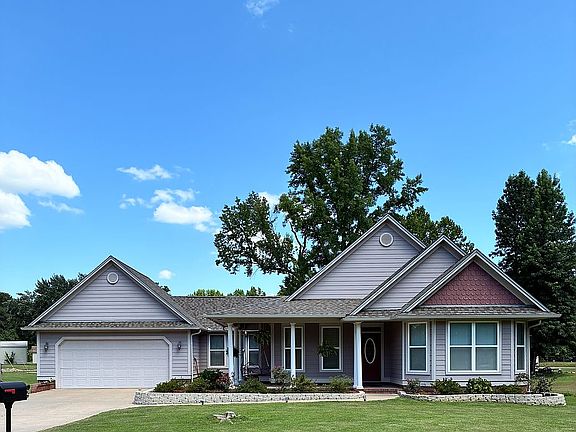 4th image of 516 Bell Rd