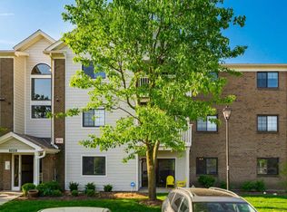 2303 Vicente Ct UNIT 103, Columbus, OH 43235