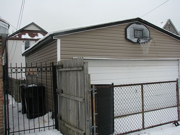 side alley view