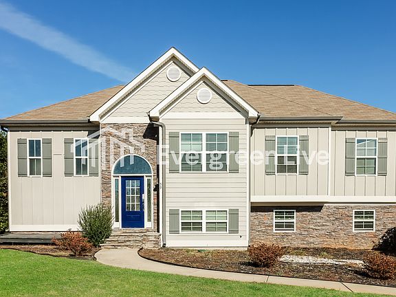 2nd image of 39 Little Creek Manor Ct