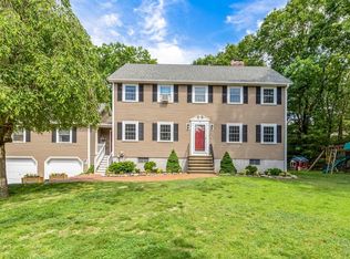 10 Lorin Dr, Wilmington, MA 01887