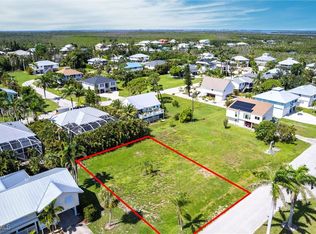 7869 Breakwater Ct, Bokeelia, FL 33922