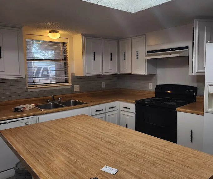 3172 Pebblebrook Dr — Photo 3