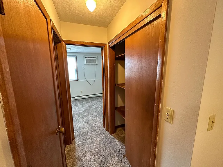 2925 Woodland St — Photo 12