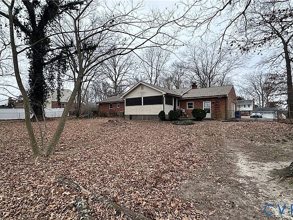 3rd image of 4906 McAllister Dr