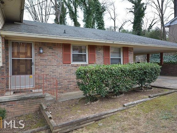 2nd image of 1332 Stoneybrook Dr