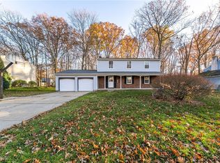 1244 Arndale Rd, Stow, OH 44224