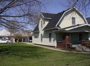 103 E Perry St, Walbridge, OH 43465
