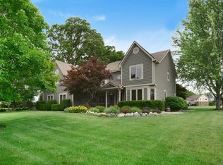 8489 Glen Haven Dr, Howell, MI 48843