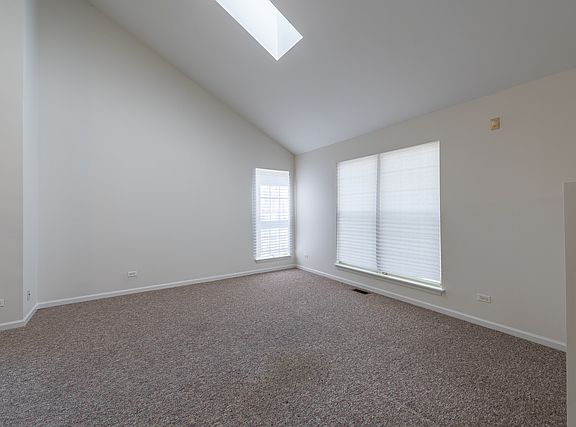 5th image of 1649 Orchard Ct