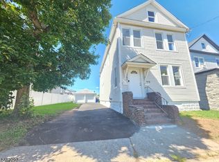 112 Arthur St, Linden City, NJ 07036