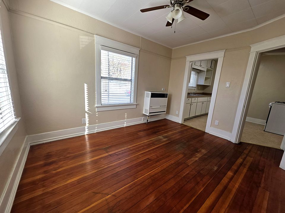 1st image of 521 N Pomona Ave APT 3