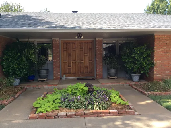 822 S Hayes St, Enid, OK 73703