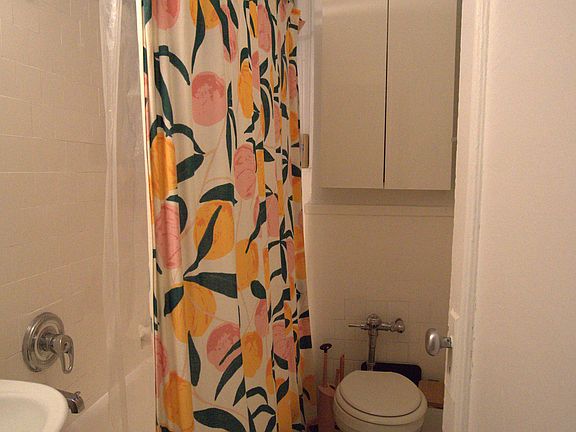 5th image of 698 W End Ave APT 7F