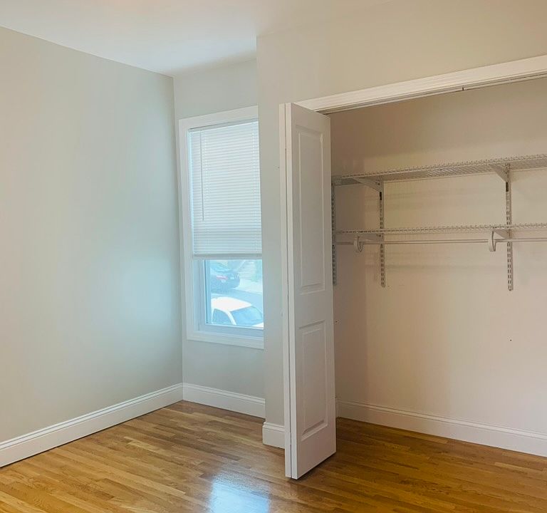 Additional room ideal for office or formal dining