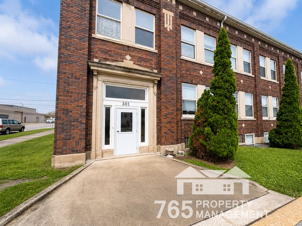 301 W Main St APT 204