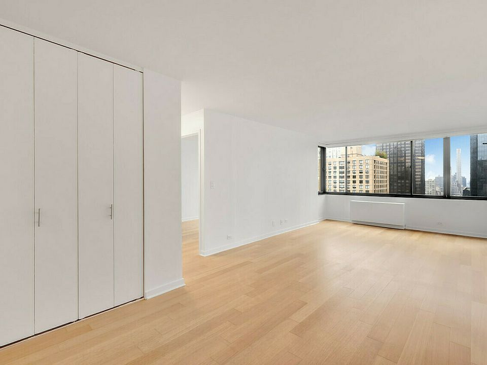 1st image of 124 W 60th St APT 43N