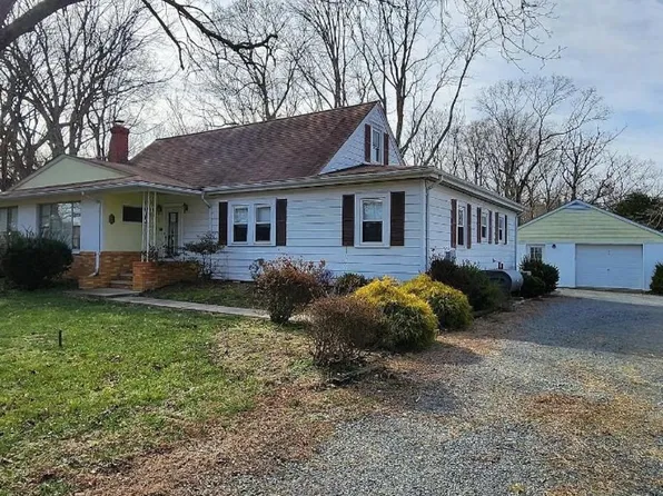 9927 Hg Trueman Rd, Lusby, MD 20657