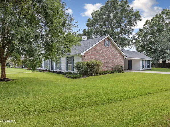 13802 Lynnedale Loop, Abbeville, LA 70510