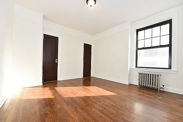 Rented by Keller Williams NYC | media 31