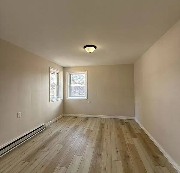 172 Stonewood Ave #3 — Photo 5
