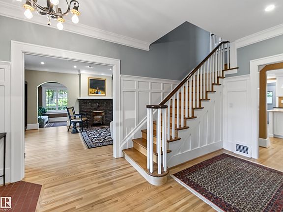4th image of 11108 64th St NW