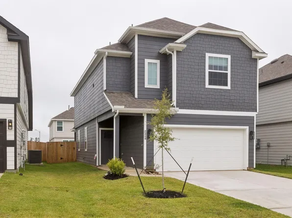 2340 Pipefish Dr, Conroe, TX 77384