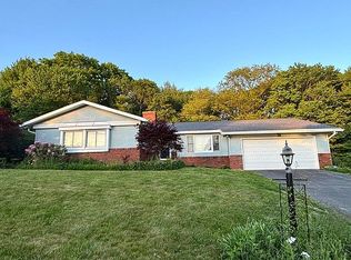 108 Jonslea Ln, Moscow, PA 18444