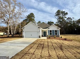 148 Country World Dr, Macon, GA 31211