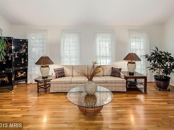 5th image of 3604 Devilwood Ct