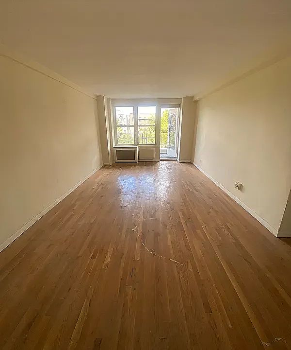 1st image of 181 Clarkson Ave APT E7