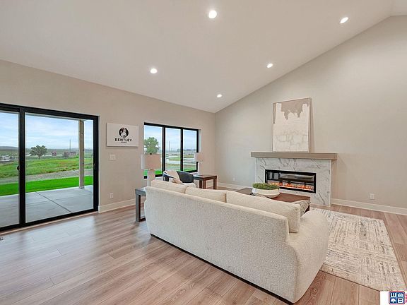 5th image of 4315 Morning Vista Dr