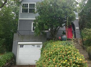 1528 32nd Ave, Seattle, WA 98122