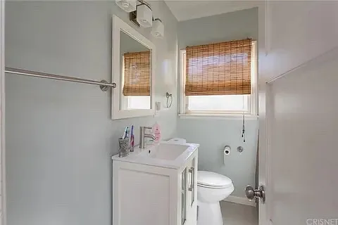 7344 Topeka Dr — Photo 8
