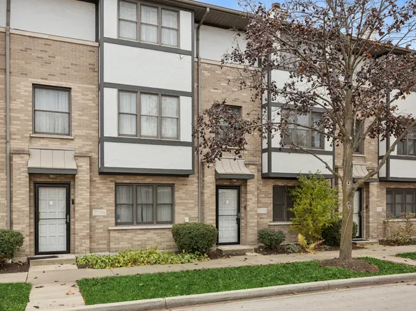 7708 Harvard St, Forest Park, IL 60130
