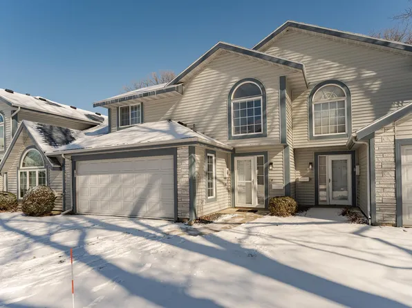 2616 Tuxedo Ln NW, Rochester, MN 55901