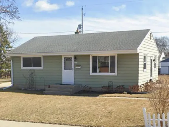 4428 South Kentucky AVENUE, Milwaukee, WI 53221