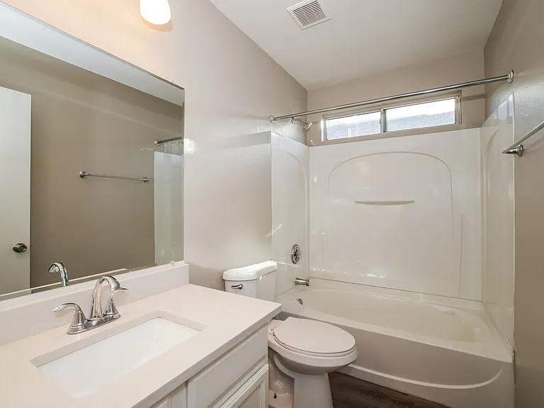 4025 W Park St — Photo 16