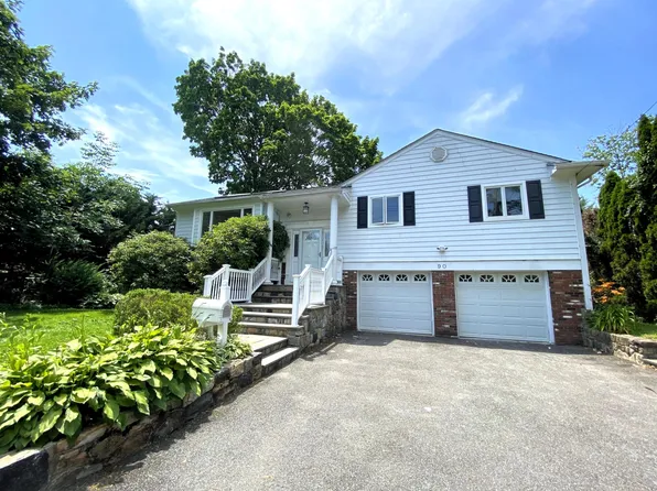 90 Valley Ter, Port Chester, NY 10573