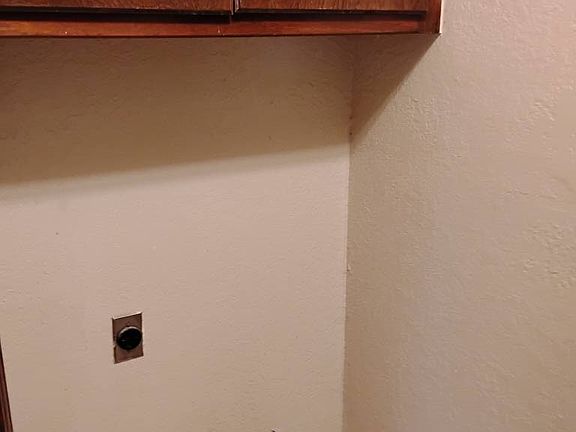 4th image of 1003 Summerton Pl