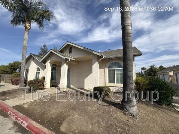 1319 S Crowe St APT A, Visalia, CA 93277