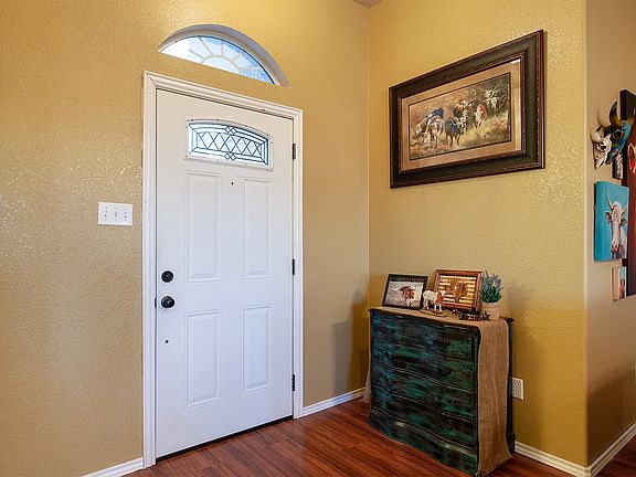 4th image of 190 Tempest Ln