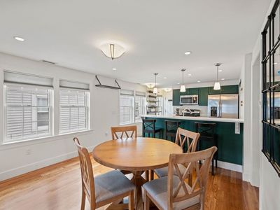 34 Knowlton St #2, Somerville, MA, 02145