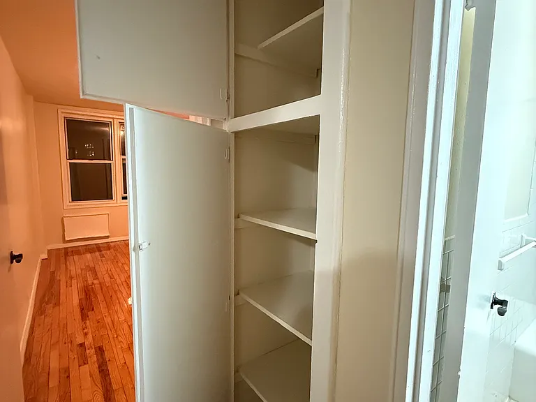 41 Hamilton Ave #7F — Photo 5