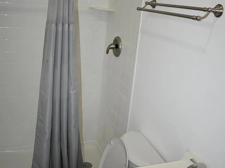 1259 Holly Vista Dr — Photo 10