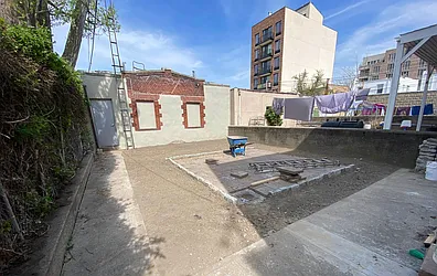Rented by Amorelli Realty