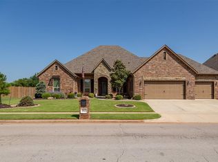 19621 Stratmore Way, Edmond, OK 73012