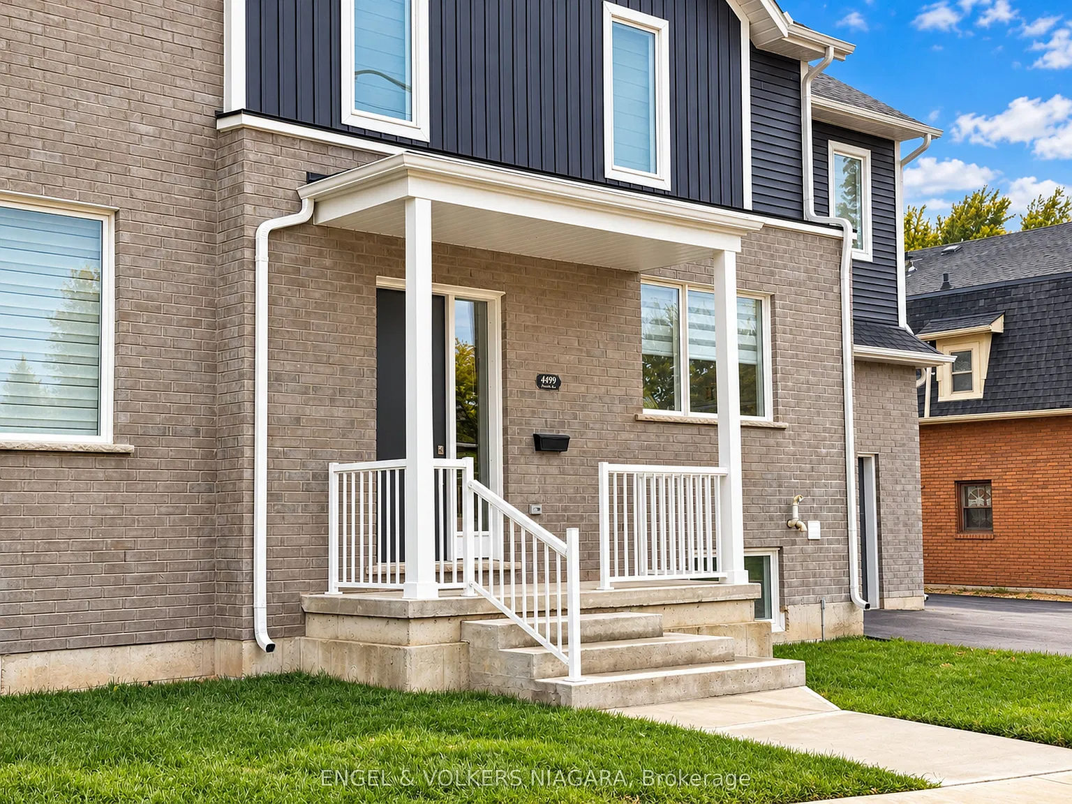 4 bed, $2,900 — Photo 3