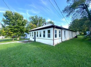 706 W Ozark St, Houston, MO 65483